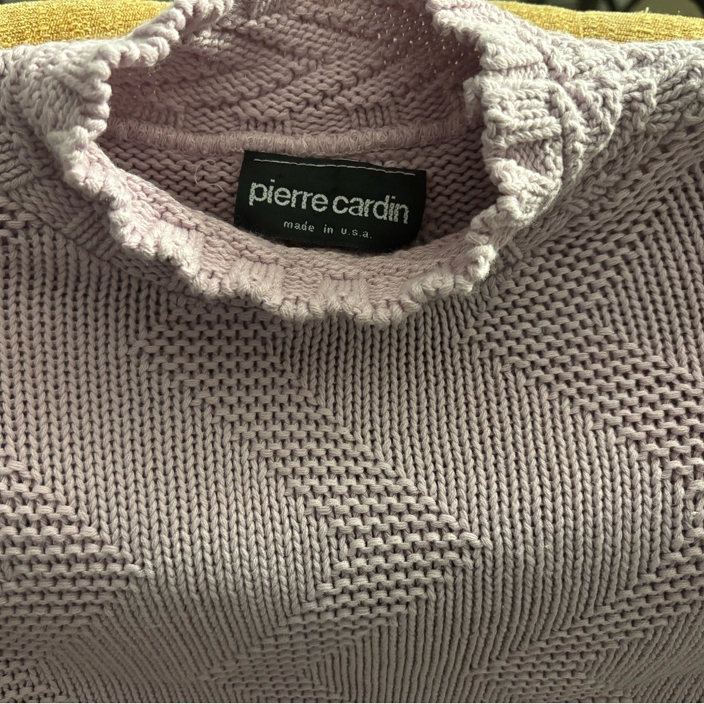 Black Item - image 1